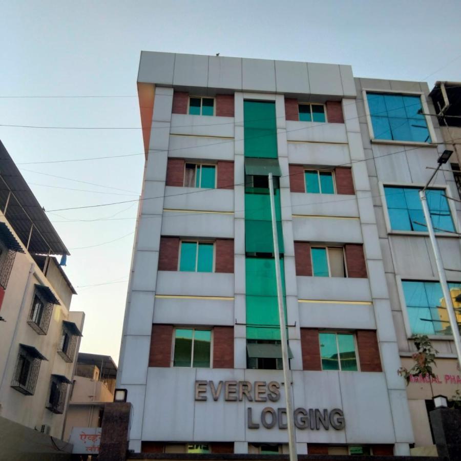 Hotel Everest Navi Mumbai Exterior foto