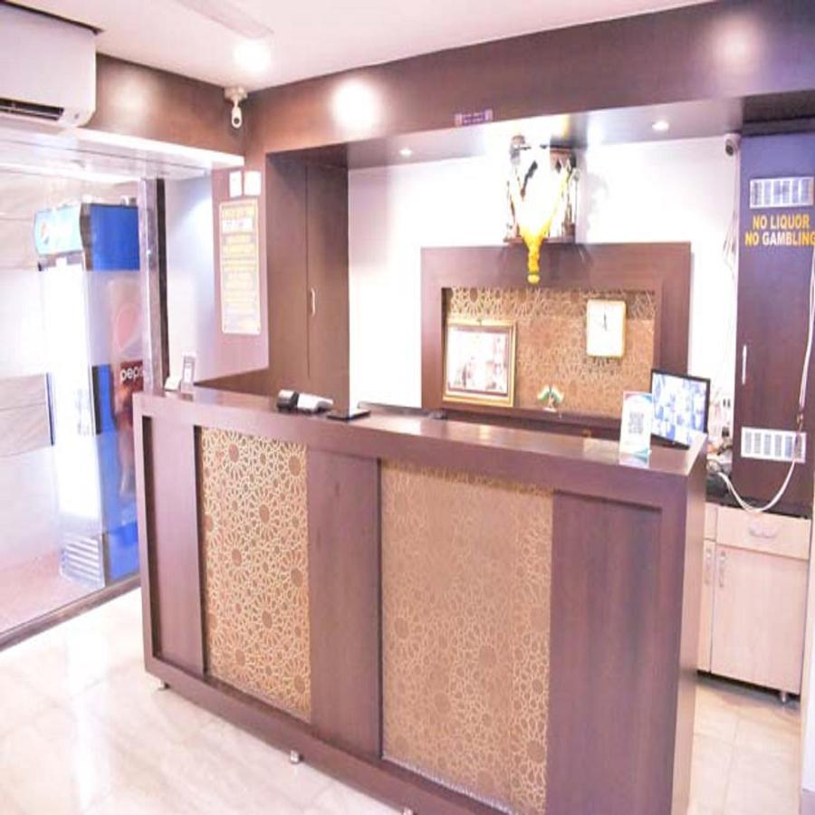 Hotel Everest Navi Mumbai Exterior foto